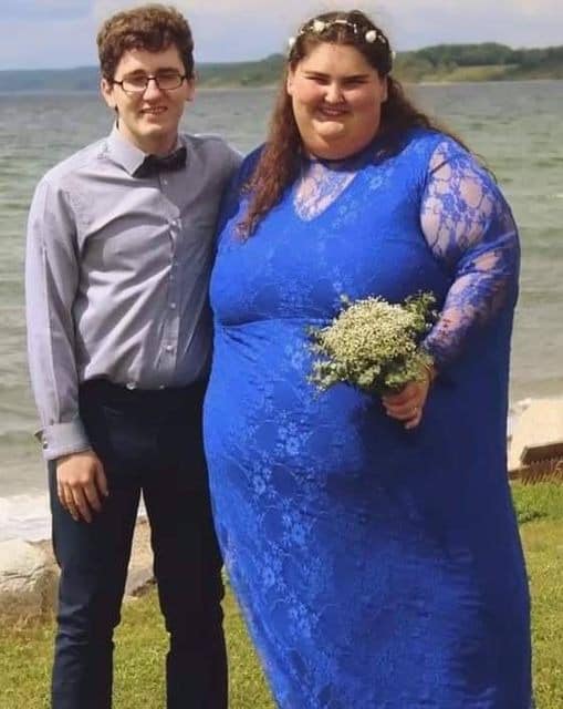 They All Laugh When He Marries This Fat and Ugly Girl. Years Later, They all Regret it!